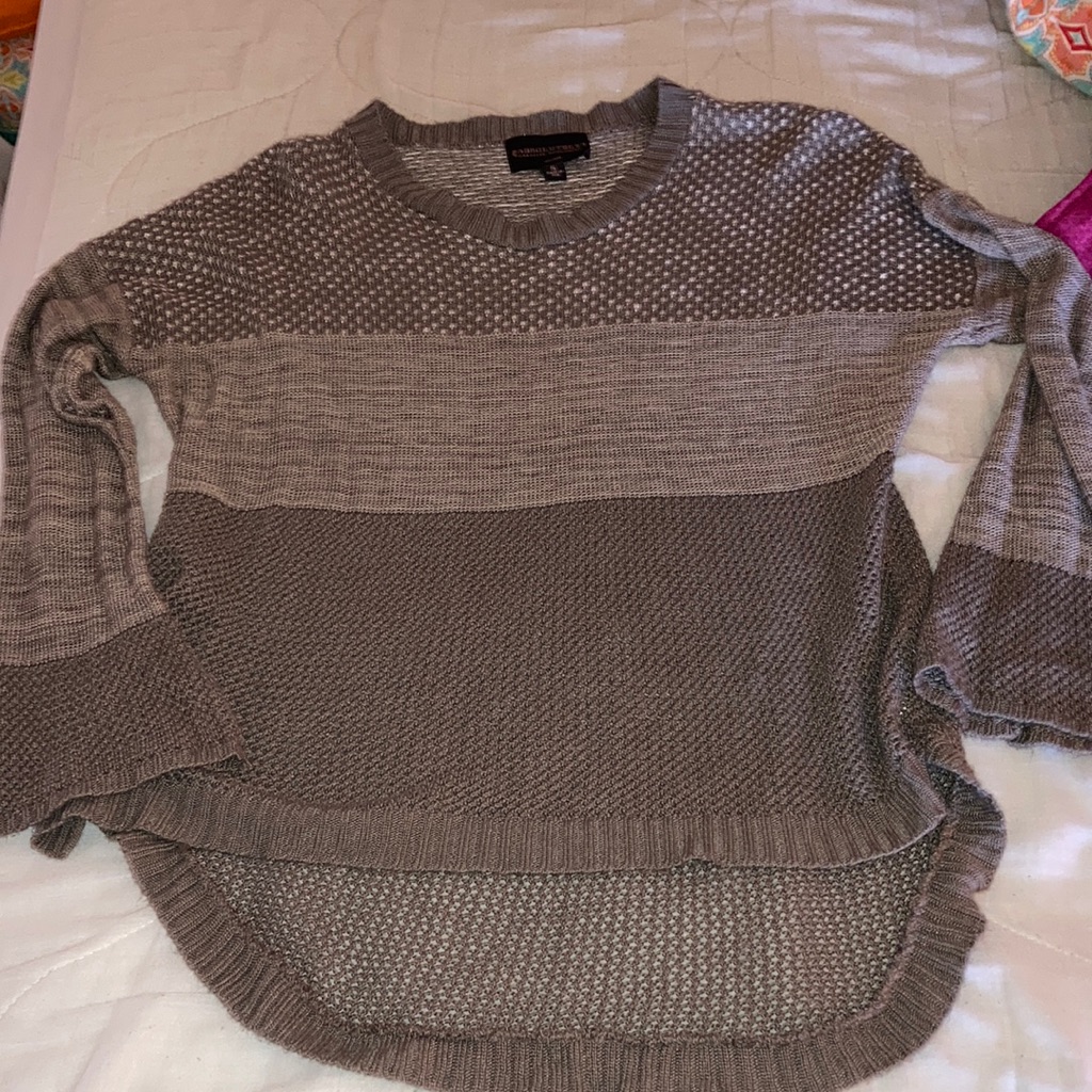 Juniors Absolutely Creative Worldwide Green Sweater